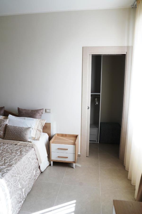 Vesuvius' Lovely Inn Ercolano Buitenkant foto